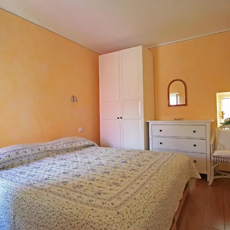 Casa Marsilva - With Roof Terrace, Near The Apartment Toscolano Maderno