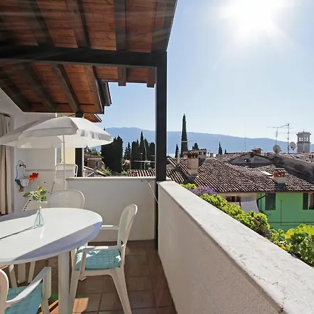 Apartmán Casa Marsilva - With Roof Terrace, Near The Toscolano Maderno